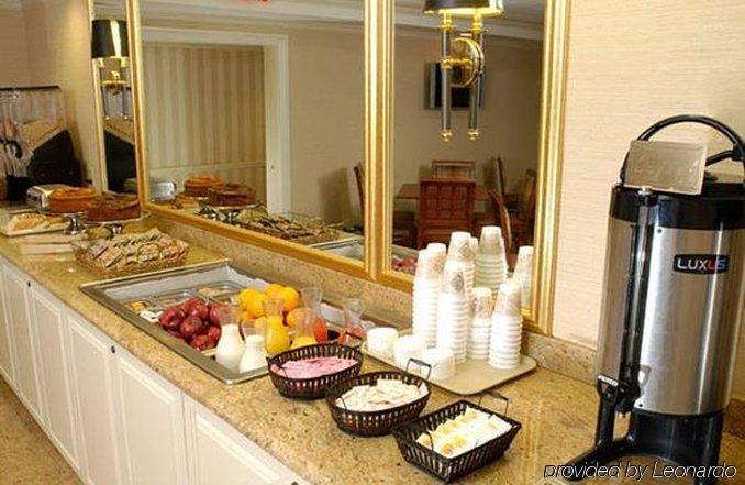 Rockville Centre Inn - Jfk Airport Ресторан фото