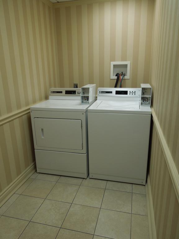 Rockville Centre Inn - Jfk Airport Экстерьер фото